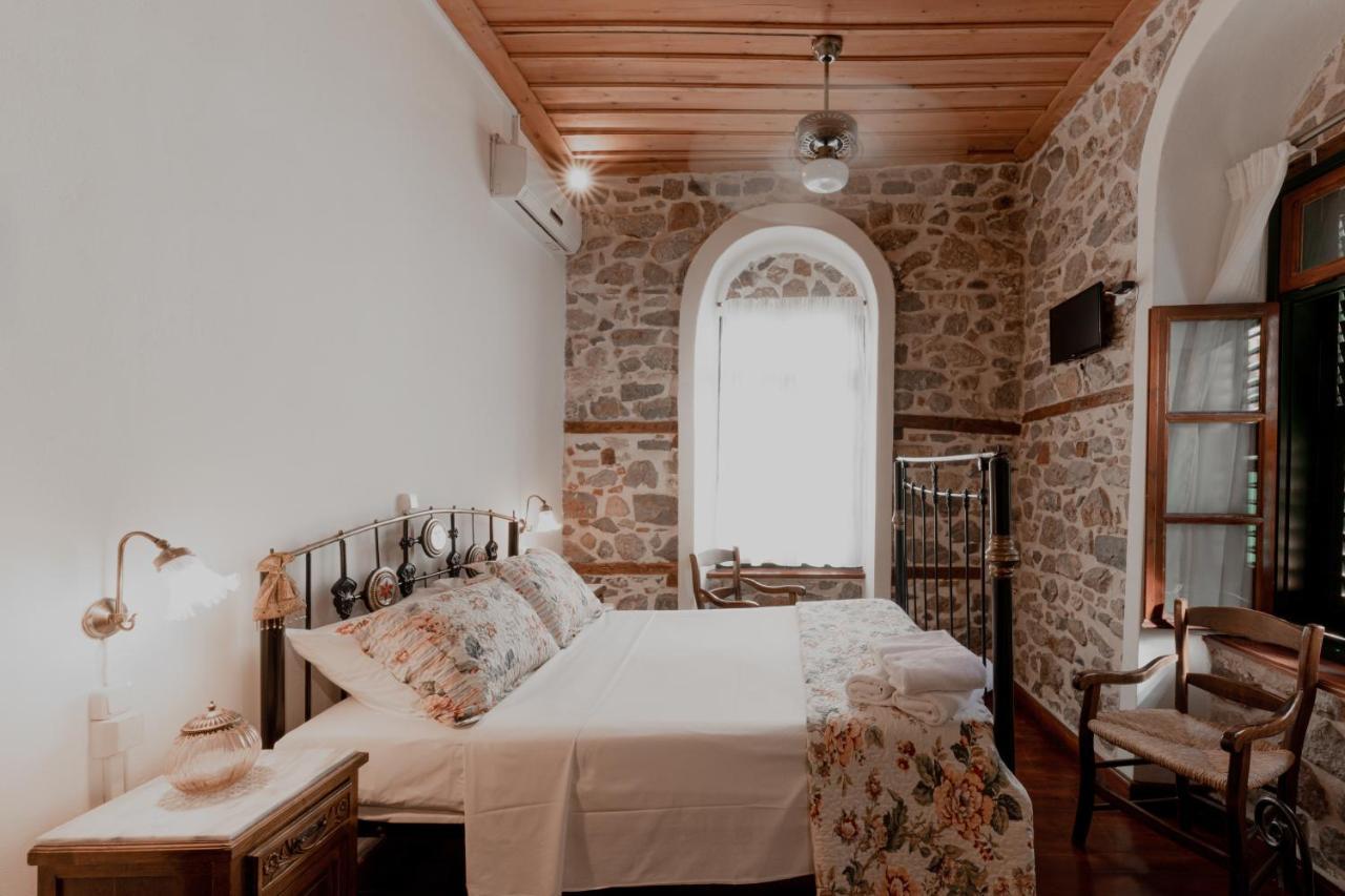 Rigas Pension Nafplio Bed & Breakfast Exterior photo